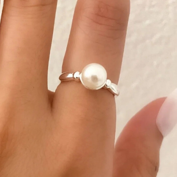 925 Sterling Silver Pearl Ring Minimalist Dainty Ring Pearl Accent Ring - Picture 1 of 9